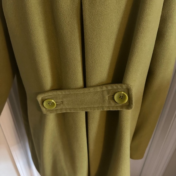 Swing 3 button boat neck pea green coat - Picture 2 of 7